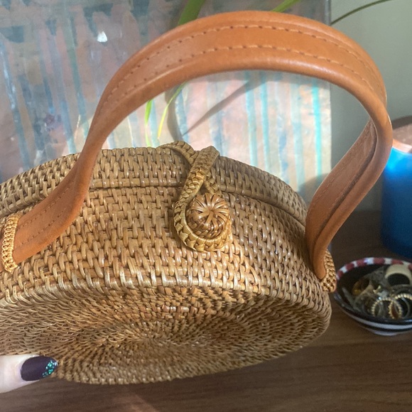 Amerii woven wicker rattan handbag - Picture 3 of 7